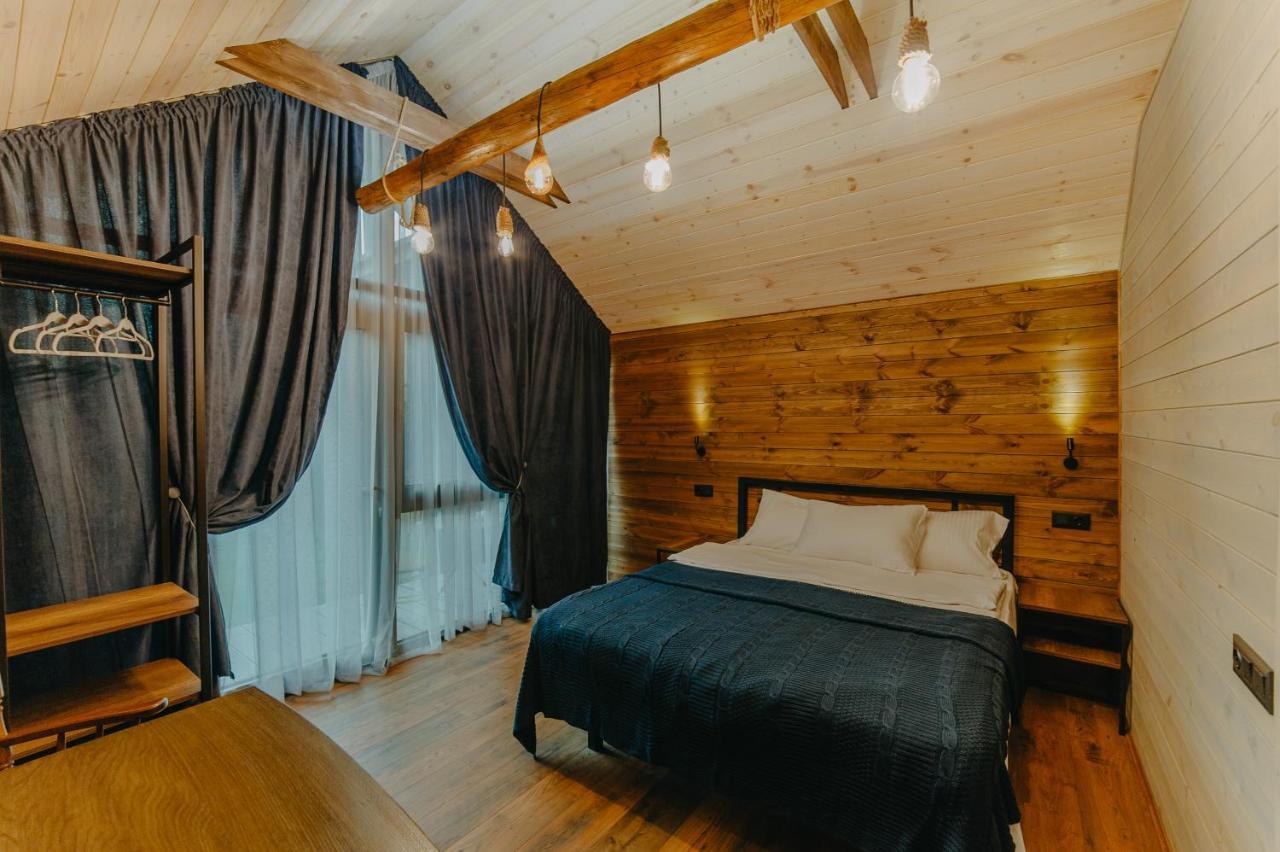 Wanderholic Hotel Telavi Exterior photo
